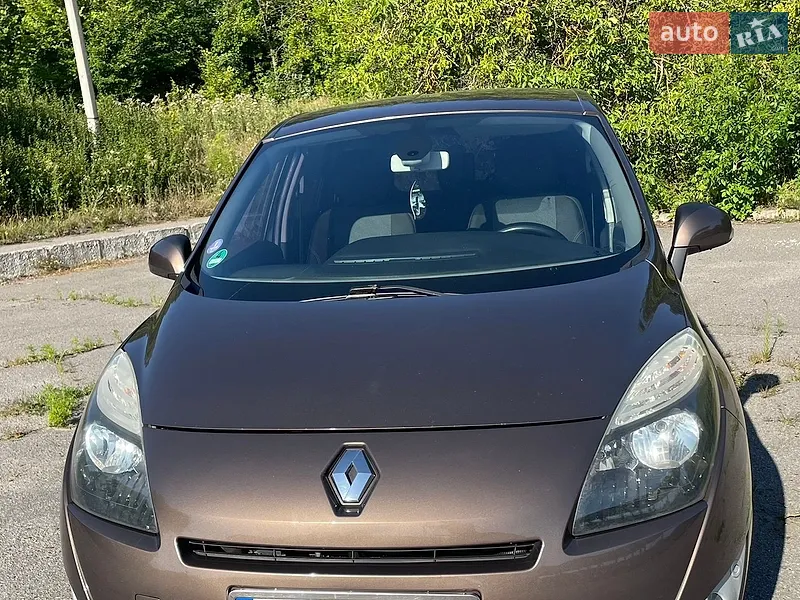 Renault Grand Scenic