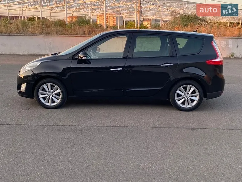 Renault Grand Scenic