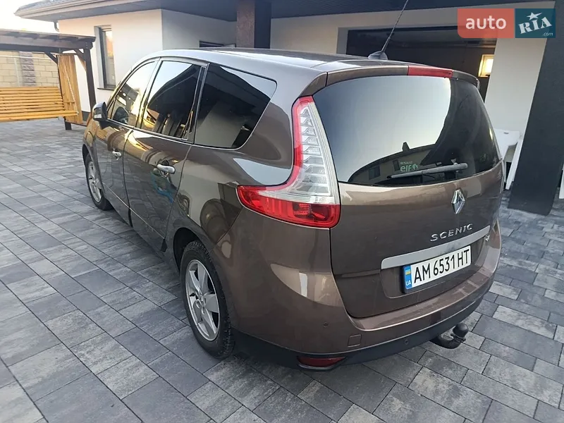 Renault Grand Scenic 2010