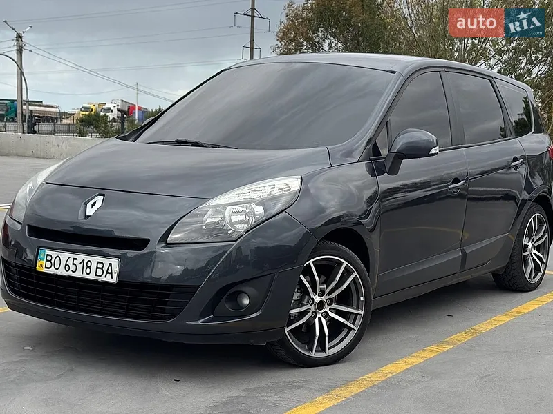Renault Grand Scenic