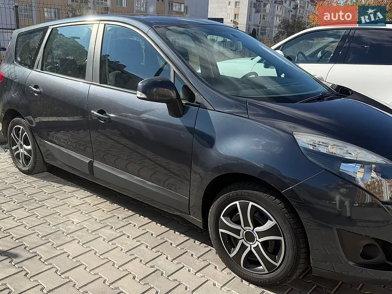 Renault Grand Scenic
