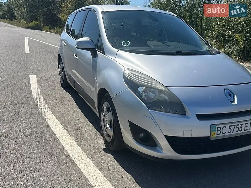 Renault Grand Scenic