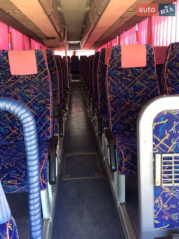 Туристичний / Міжміський автобус Renault Iliade 1998 в Херсоні