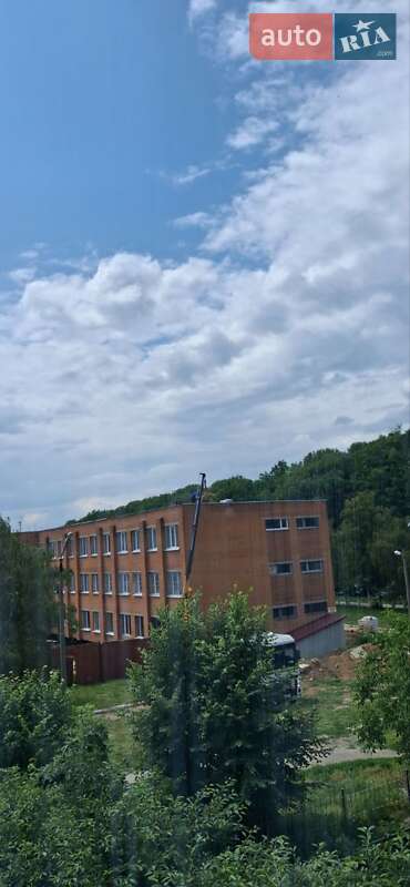 Кран-маніпулятор Renault JP 2000 в Полтаві