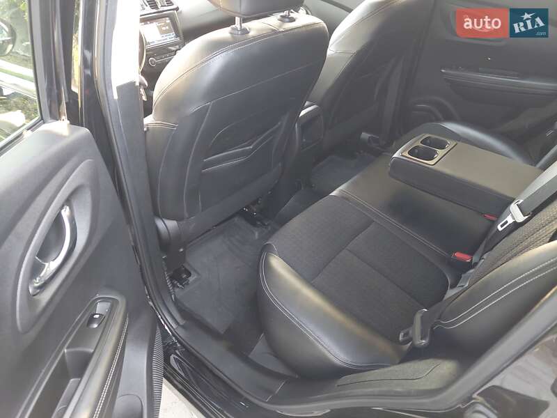 Внедорожник / Кроссовер Renault Kadjar 2017 в Запорожье фото 7 Внедорожник / Кроссовер Renault Kadjar 2017 в Запорожье