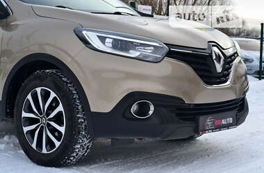 Позашляховик / Кросовер Renault Kadjar 2018 в 