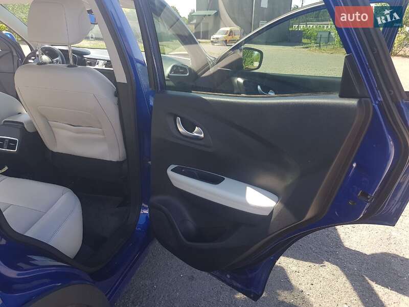 Позашляховик / Кросовер Renault Kadjar 2019 в Кременці