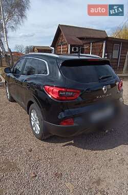 Внедорожник / Кроссовер Renault Kadjar 2015 в 