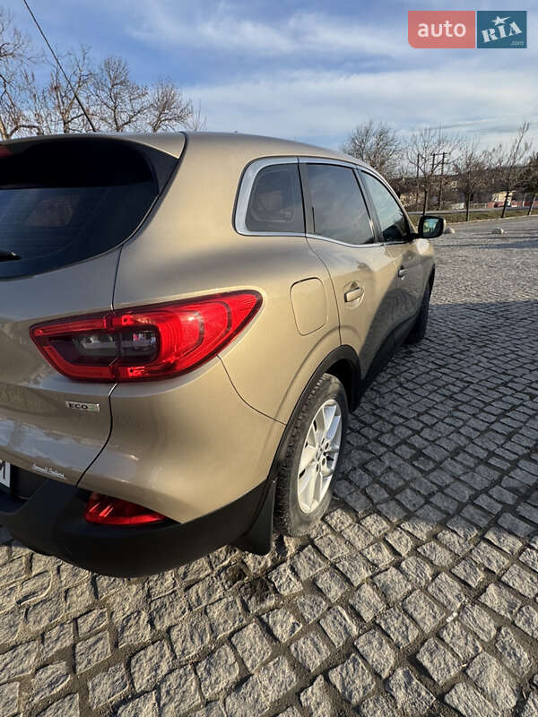 Внедорожник / Кроссовер Renault Kadjar 2016 в Кельменцах фото 5 Внедорожник / Кроссовер Renault Kadjar 2016 в Кельменцах