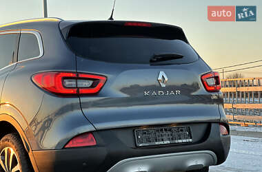 Внедорожник / Кроссовер Renault Kadjar 2015 в 