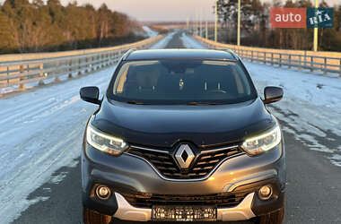 Внедорожник / Кроссовер Renault Kadjar 2015 в 