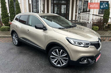 Внедорожник / Кроссовер Renault Kadjar 2016 в 
