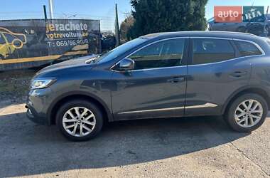 Внедорожник / Кроссовер Renault Kadjar 2015 в 