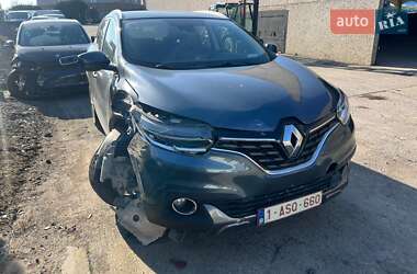 Внедорожник / Кроссовер Renault Kadjar 2015 в 