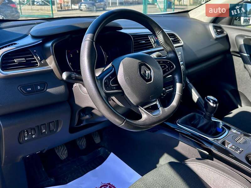 Позашляховик / Кросовер Renault Kadjar 2015 в Львові