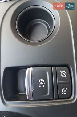 Внедорожник / Кроссовер Renault Kadjar 2018 в 