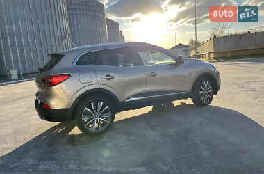 Позашляховик / Кросовер Renault Kadjar 2016 в 