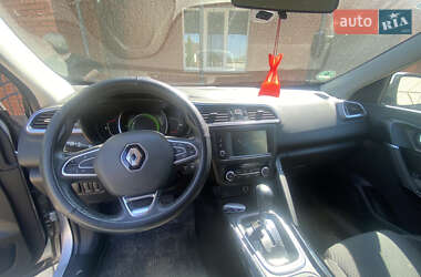 Внедорожник / Кроссовер Renault Kadjar 2016 в 