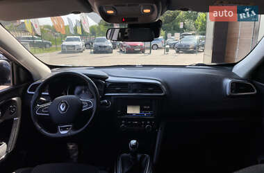 Позашляховик / Кросовер Renault Kadjar 2018 в 