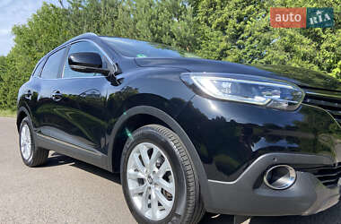 Внедорожник / Кроссовер Renault Kadjar 2016 в 