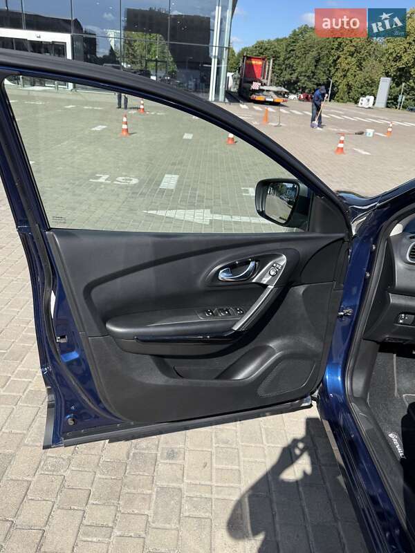 Внедорожник / Кроссовер Renault Kadjar 2018 в Львове