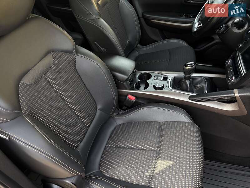 Позашляховик / Кросовер Renault Kadjar 2016 в Рівному