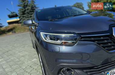 Внедорожник / Кроссовер Renault Kadjar 2017 в 