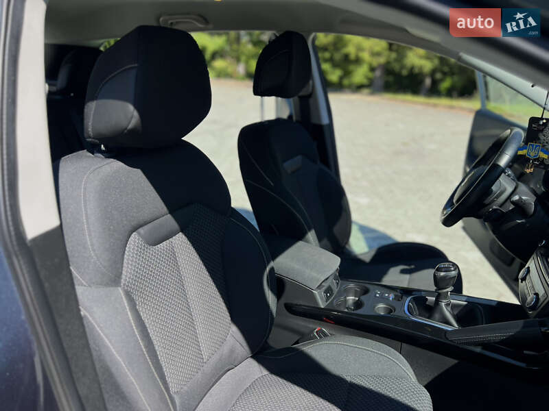 Внедорожник / Кроссовер Renault Kadjar 2017 в Дубно