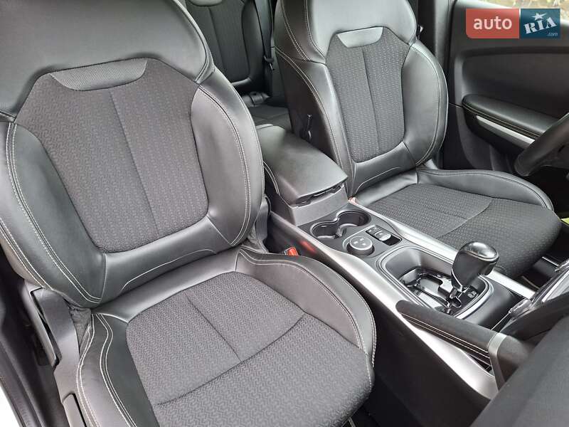 Позашляховик / Кросовер Renault Kadjar 2015 в Рівному