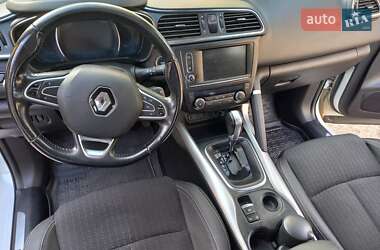 Внедорожник / Кроссовер Renault Kadjar 2017 в 