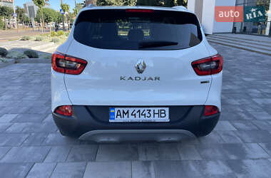 Внедорожник / Кроссовер Renault Kadjar 2015 в 