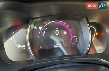Внедорожник / Кроссовер Renault Kadjar 2015 в 
