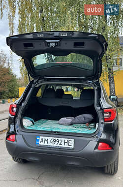 Внедорожник / Кроссовер Renault Kadjar 2016 в 