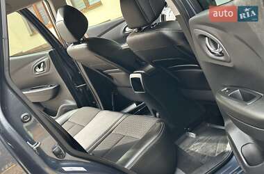 Внедорожник / Кроссовер Renault Kadjar 2016 в 