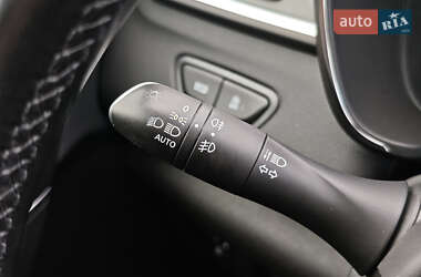 Позашляховик / Кросовер Renault Kadjar 2018 в  фото 34 Позашляховик / Кросовер Renault Kadjar 2018 в