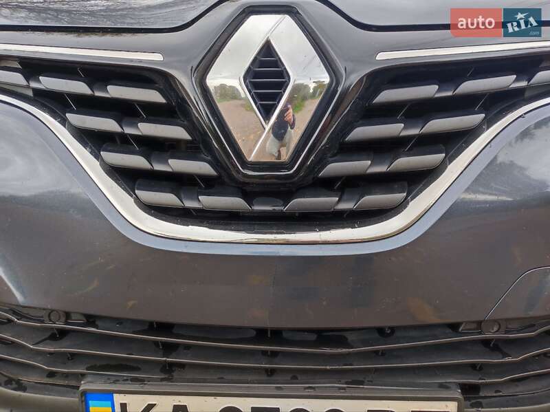 Внедорожник / Кроссовер Renault Kadjar 2016 в Киеве