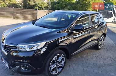 Внедорожник / Кроссовер Renault Kadjar 2015 в 
