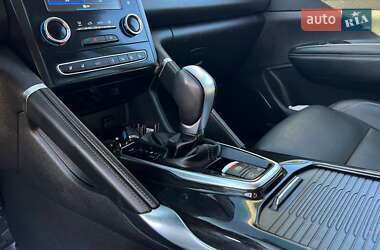Внедорожник / Кроссовер Renault Kadjar 2019 в 