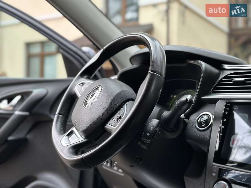 Позашляховик / Кросовер Renault Kadjar 2016 в Дрогобичі