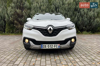 Внедорожник / Кроссовер Renault Kadjar 2015 в 