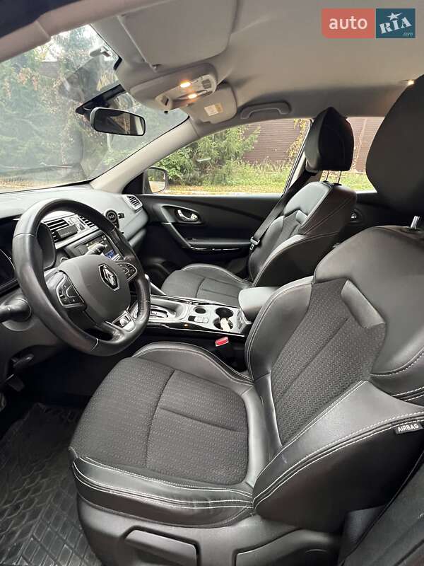 Позашляховик / Кросовер Renault Kadjar 2016 в Києві фото 12 Позашляховик / Кросовер Renault Kadjar 2016 в Києві