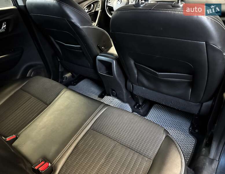Внедорожник / Кроссовер Renault Kadjar 2016 в Киеве фото 27 Внедорожник / Кроссовер Renault Kadjar 2016 в Киеве