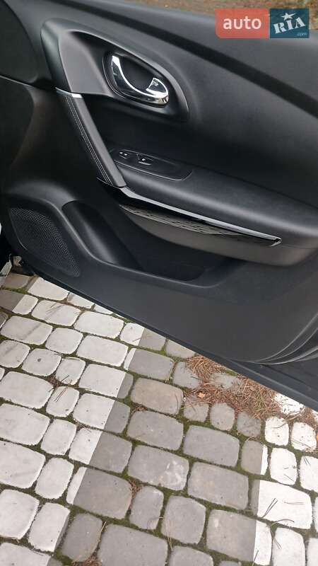 Позашляховик / Кросовер Renault Kadjar 2016 в Львові