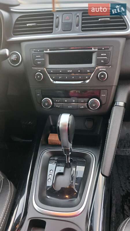 Позашляховик / Кросовер Renault Kadjar 2016 в Львові