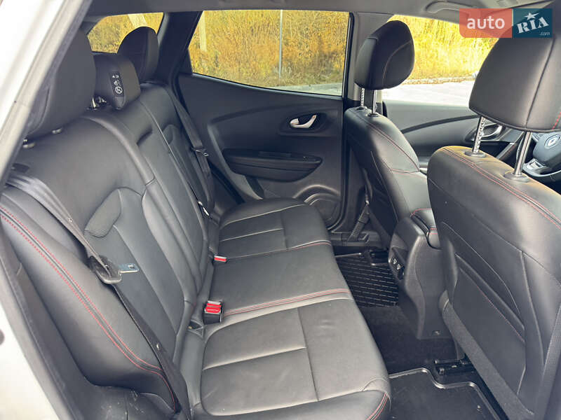 Внедорожник / Кроссовер Renault Kadjar 2020 в Тернополе