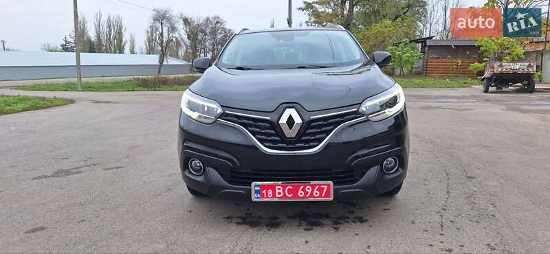 Внедорожник / Кроссовер Renault Kadjar 2016 в Новоархангельске