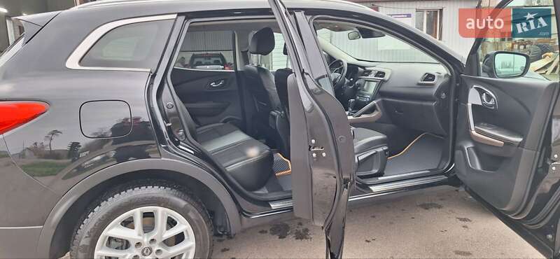 Внедорожник / Кроссовер Renault Kadjar 2016 в Новоархангельске