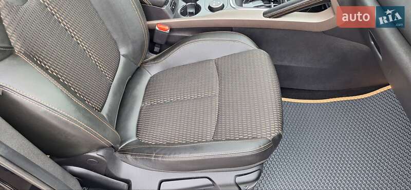 Внедорожник / Кроссовер Renault Kadjar 2016 в Новоархангельске