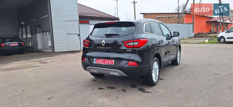 Внедорожник / Кроссовер Renault Kadjar 2016 в Новоархангельске