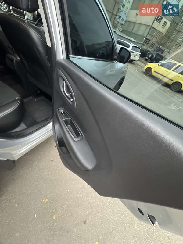 Позашляховик / Кросовер Renault Kadjar 2016 в Полтаві